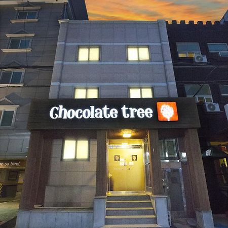 Chocolate Tree Sinchon Hotel Szöul Kültér fotó